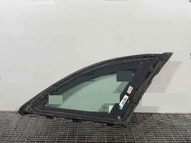 bontott MERCEDES-BENZ B-CLASS Bal C Oszlop