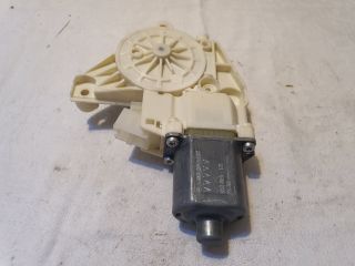 bontott MERCEDES-BENZ B-CLASS Bal első Ablakemelő Motor