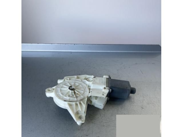 bontott MERCEDES-BENZ B-CLASS Bal első Ablakemelő Motor