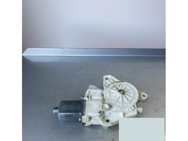 bontott MERCEDES-BENZ B-CLASS Bal első Ablakemelő Motor