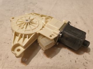 bontott MERCEDES-BENZ B-CLASS Bal első Ablakemelő Motor