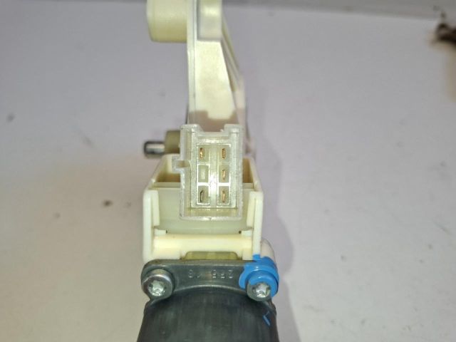 bontott MERCEDES-BENZ B-CLASS Bal első Ablakemelő Motor