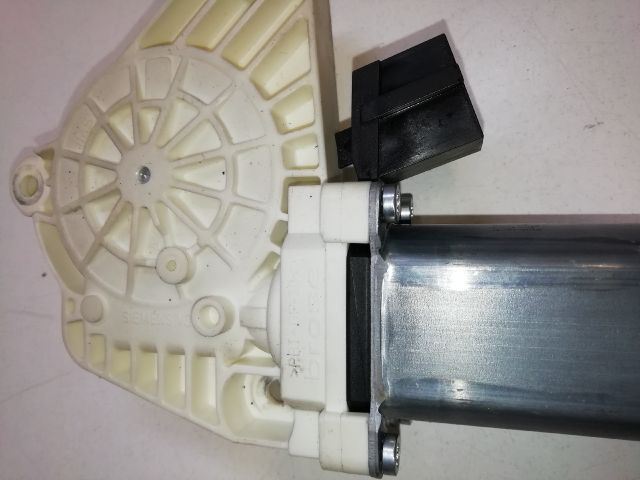 bontott MERCEDES-BENZ B-CLASS Bal első Ablakemelő Motor