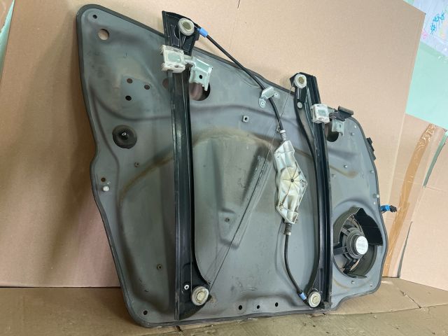 bontott MERCEDES-BENZ B-CLASS Bal első Ablakemelő Szerkezet (Elektromos)