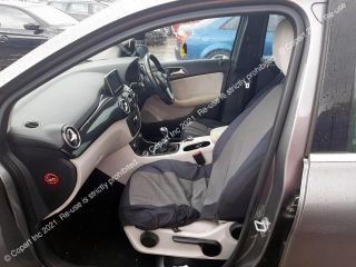 bontott MERCEDES-BENZ B-CLASS Bal első Ablakemelő Szerkezet (Elektromos)