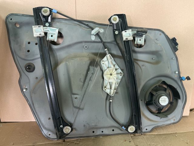 bontott MERCEDES-BENZ B-CLASS Bal első Ablakemelő Szerkezet (Elektromos)