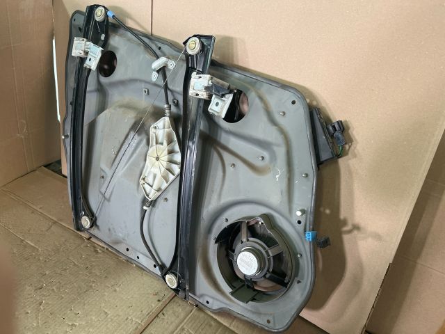 bontott MERCEDES-BENZ B-CLASS Bal első Ablakemelő Szerkezet (Elektromos)