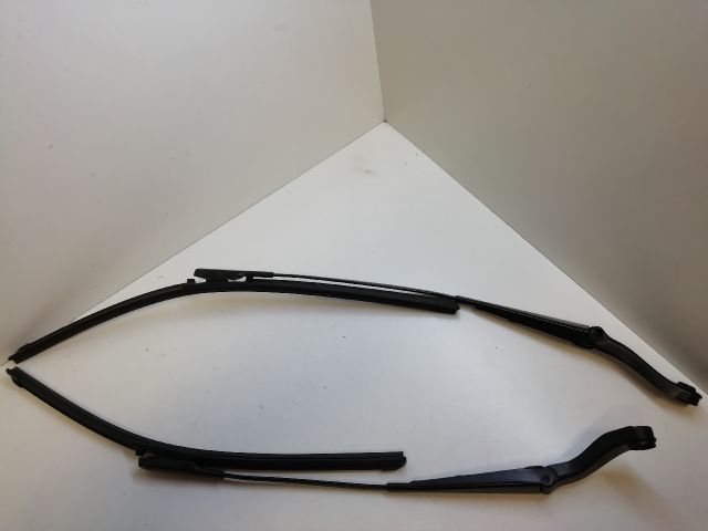 bontott MERCEDES-BENZ B-CLASS Bal első Ablaktörlő Kar