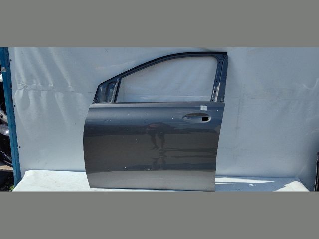 bontott MERCEDES-BENZ B-CLASS Bal első Ajtó (Üres lemez)