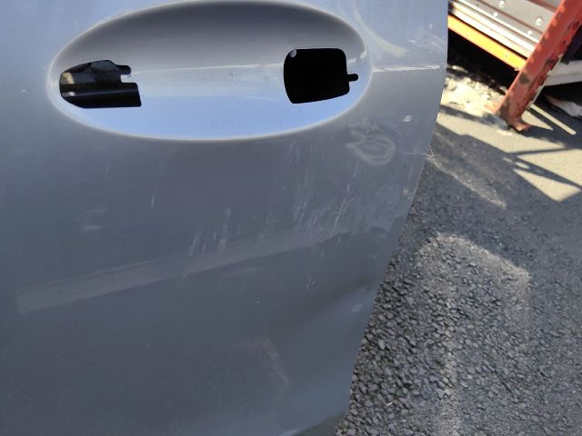 bontott MERCEDES-BENZ B-CLASS Bal első Ajtó (Üres lemez)