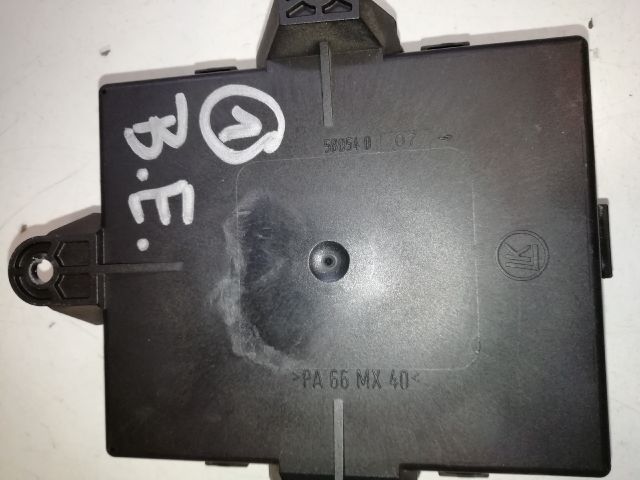 bontott MERCEDES-BENZ B-CLASS Bal első Ajtó Vezérlőegység