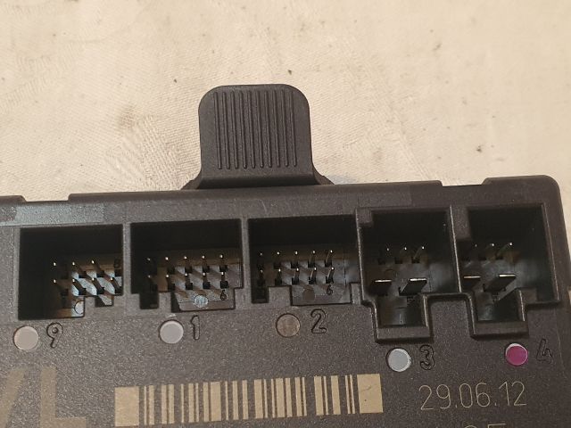 bontott MERCEDES-BENZ B-CLASS Bal első Ajtó Vezérlőegység