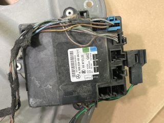 bontott MERCEDES-BENZ B-CLASS Bal első Ajtó Vezérlőegység