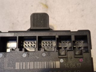 bontott MERCEDES-BENZ B-CLASS Bal első Ajtó Vezérlőegység