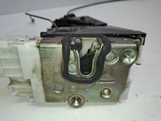 bontott MERCEDES-BENZ B-CLASS Bal első Ajtózár