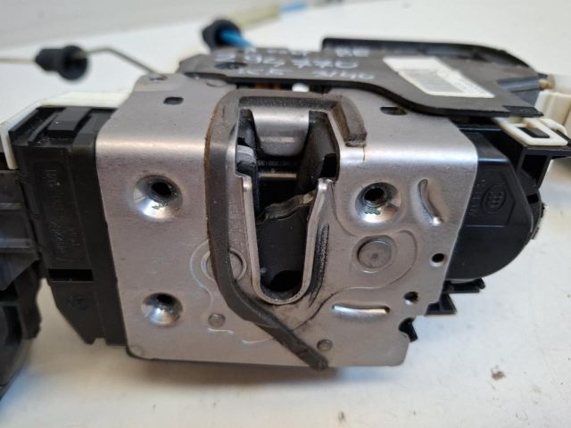 bontott MERCEDES-BENZ B-CLASS Bal első Ajtózár