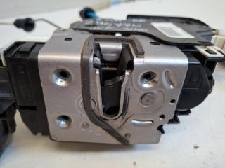 bontott MERCEDES-BENZ B-CLASS Bal első Ajtózár