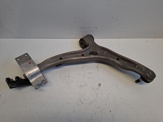 bontott MERCEDES-BENZ B-CLASS Bal első Lengőkar