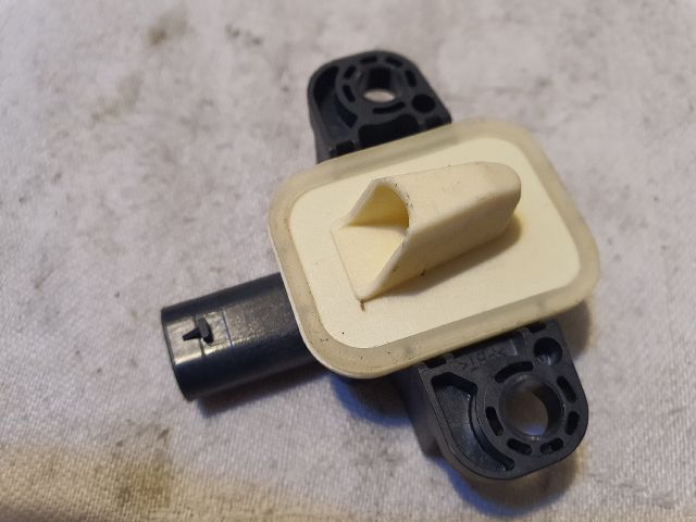 bontott MERCEDES-BENZ B-CLASS Bal első Oldal Ütközés Érzékelő