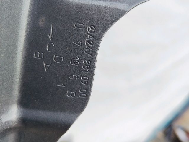 bontott MERCEDES-BENZ B-CLASS Bal első Sárvédő