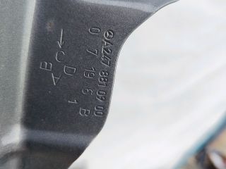 bontott MERCEDES-BENZ B-CLASS Bal első Sárvédő