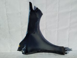 bontott MERCEDES-BENZ B-CLASS Bal első Sárvédő