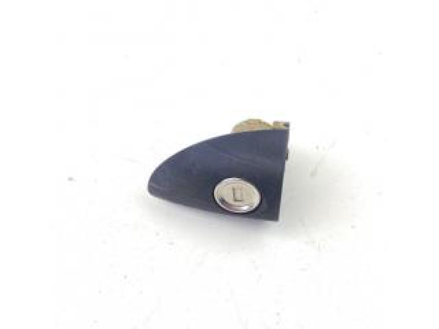 bontott MERCEDES-BENZ B-CLASS Bal első Zárbetét