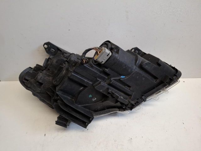 bontott MERCEDES-BENZ B-CLASS Bal Fényszóró