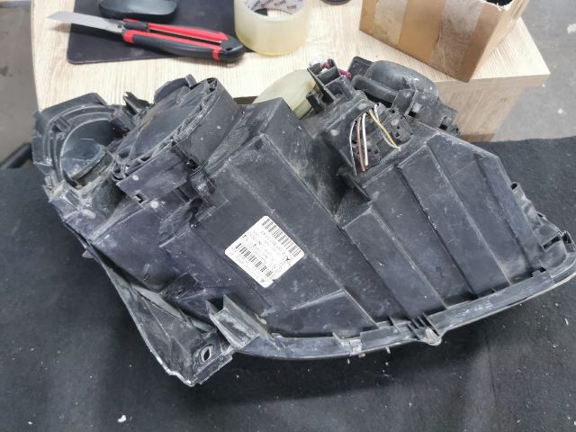 bontott MERCEDES-BENZ B-CLASS Bal Fényszóró