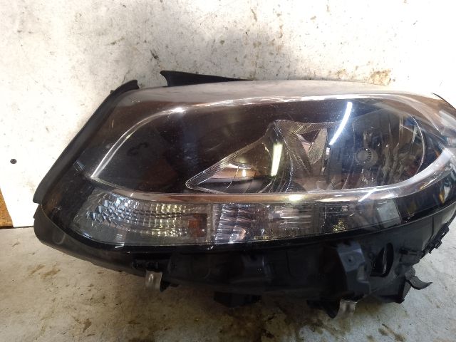 bontott MERCEDES-BENZ B-CLASS Bal Fényszóró