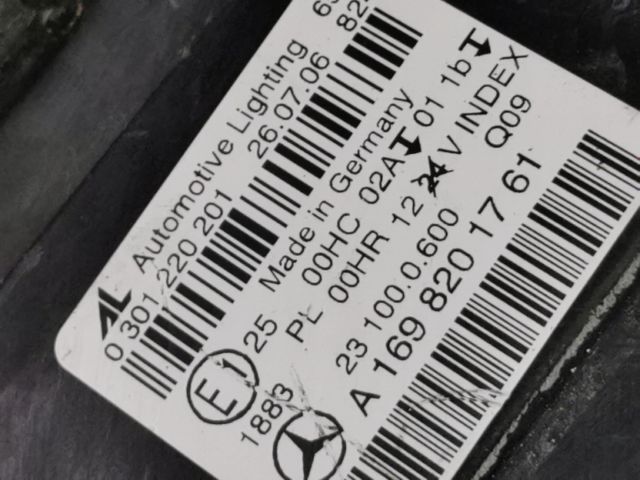 bontott MERCEDES-BENZ B-CLASS Bal Fényszóró