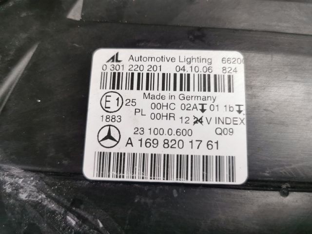 bontott MERCEDES-BENZ B-CLASS Bal Fényszóró