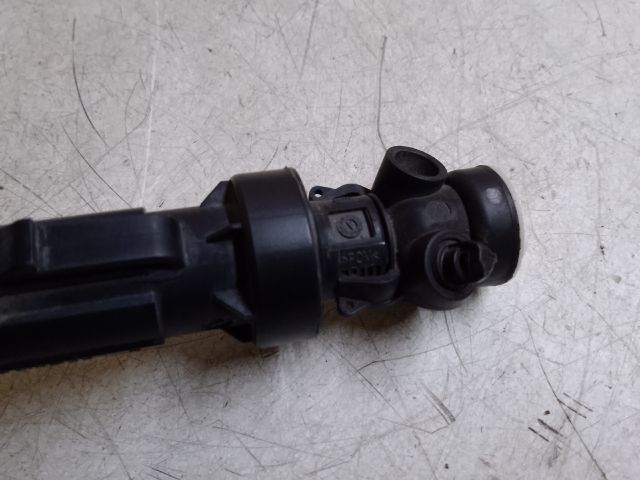 bontott MERCEDES-BENZ B-CLASS Bal Fényszórómosó Fúvóka