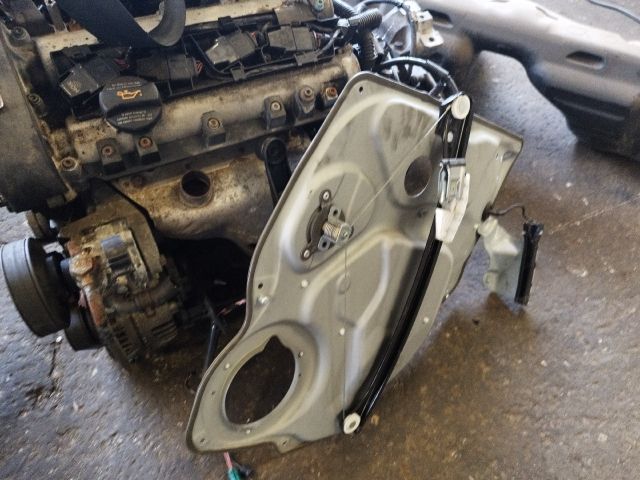 bontott MERCEDES-BENZ B-CLASS Bal hátsó Ablakemelő Szerkezet (Mechanikus)