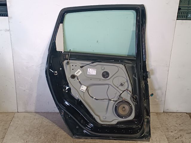 bontott MERCEDES-BENZ B-CLASS Bal hátsó Ajtó (Részeivel)