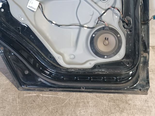 bontott MERCEDES-BENZ B-CLASS Bal hátsó Ajtó (Részeivel)