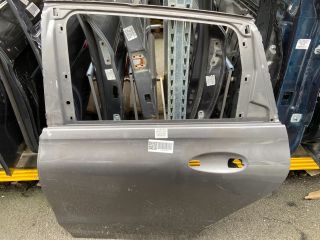 bontott MERCEDES-BENZ B-CLASS Bal hátsó Ajtó (Üres lemez)