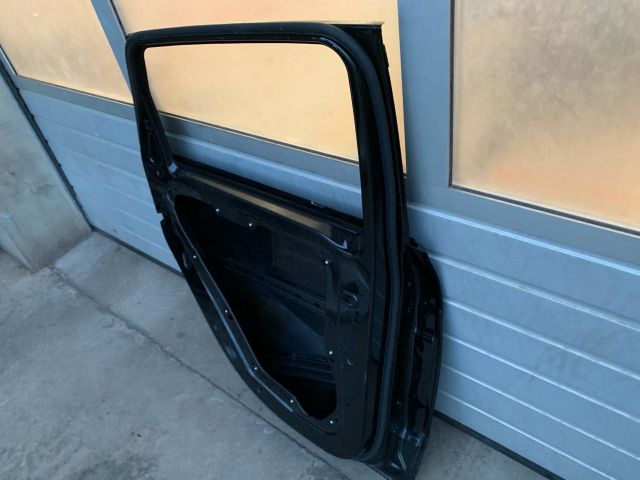 bontott MERCEDES-BENZ B-CLASS Bal hátsó Ajtó (Üres lemez)