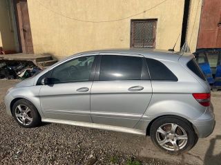 bontott MERCEDES-BENZ B-CLASS Bal hátsó Ajtó (Üres lemez)