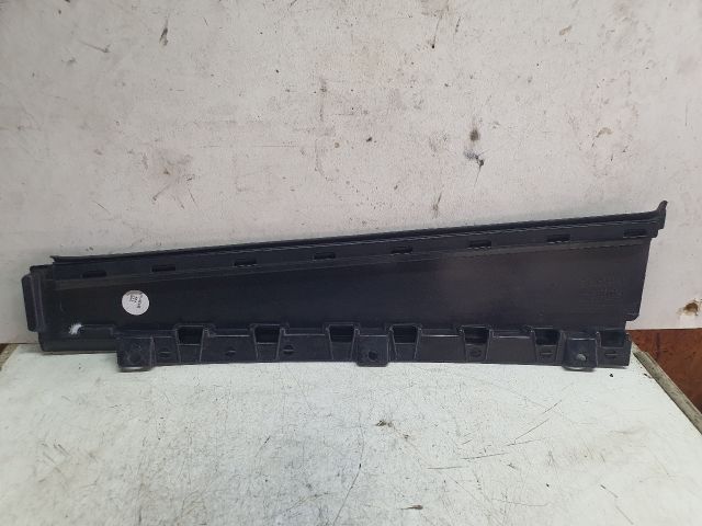 bontott MERCEDES-BENZ B-CLASS Bal hátsó Ajtókeret Burkolat