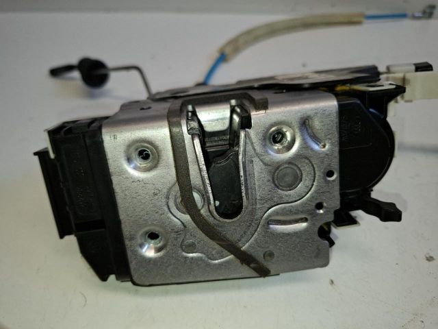 bontott MERCEDES-BENZ B-CLASS Bal hátsó Ajtózár