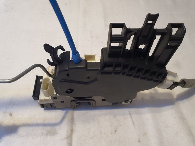 bontott MERCEDES-BENZ B-CLASS Bal hátsó Ajtózár