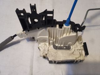 bontott MERCEDES-BENZ B-CLASS Bal hátsó Ajtózár