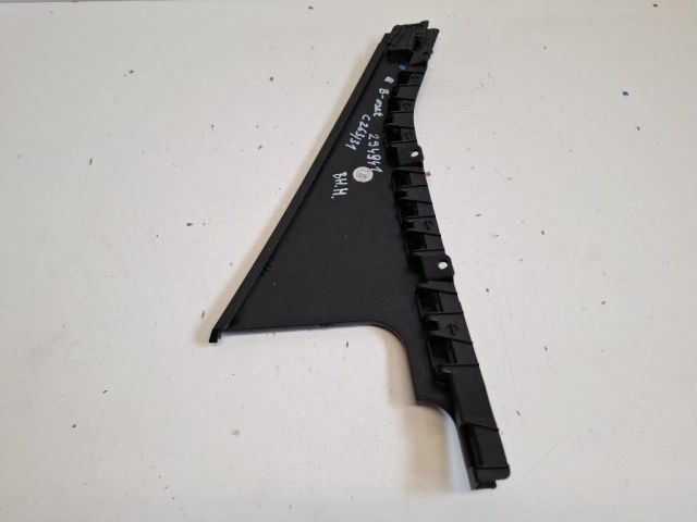 bontott MERCEDES-BENZ B-CLASS Bal hátsó Hátsó Ajtókeret Burkolat