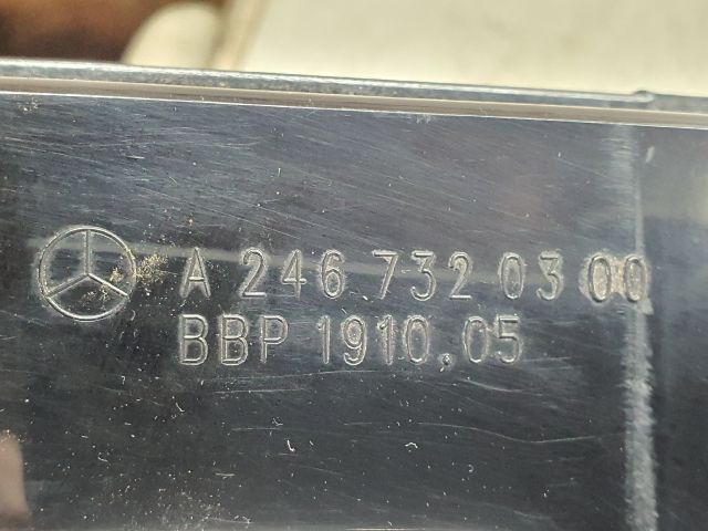 bontott MERCEDES-BENZ B-CLASS Bal hátsó Hátsó Ajtókeret Burkolat