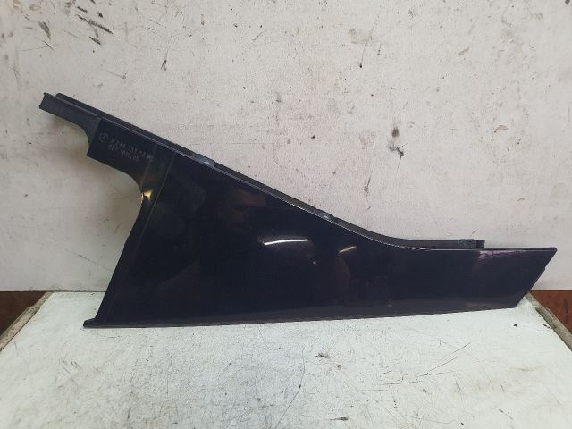 bontott MERCEDES-BENZ B-CLASS Bal hátsó Hátsó Ajtókeret Burkolat