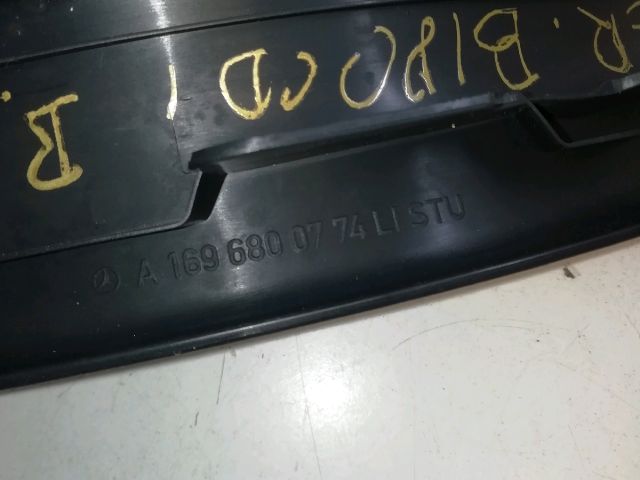 bontott MERCEDES-BENZ B-CLASS Bal hátsó Küszöb Díszléc