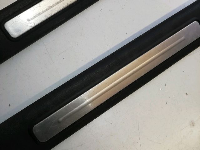 bontott MERCEDES-BENZ B-CLASS Bal hátsó Küszöb Díszléc