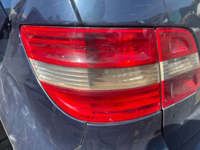 bontott MERCEDES-BENZ B-CLASS Bal Hátsó Lámpa