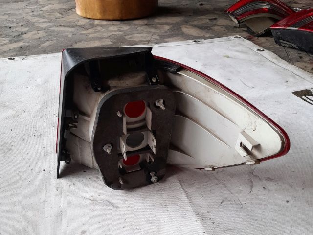 bontott MERCEDES-BENZ B-CLASS Bal Hátsó Lámpa